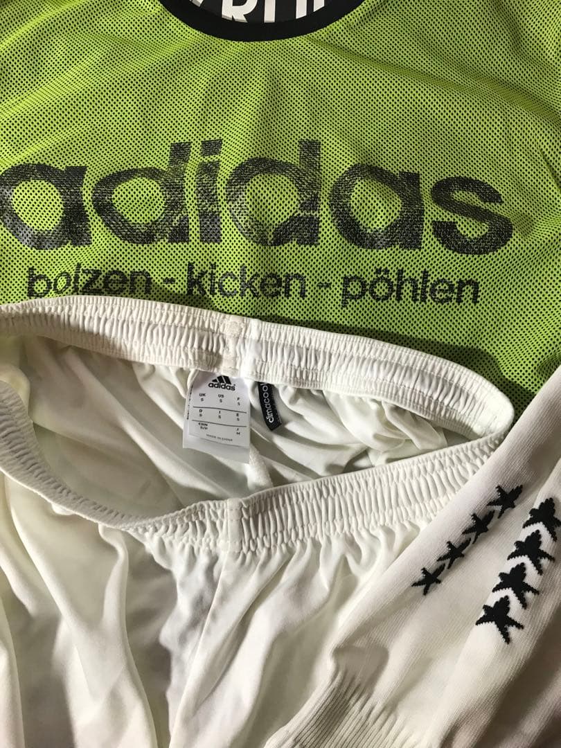 正規品adidasドイツ代表「18」クロース Mユニフォームパンツソックスセット