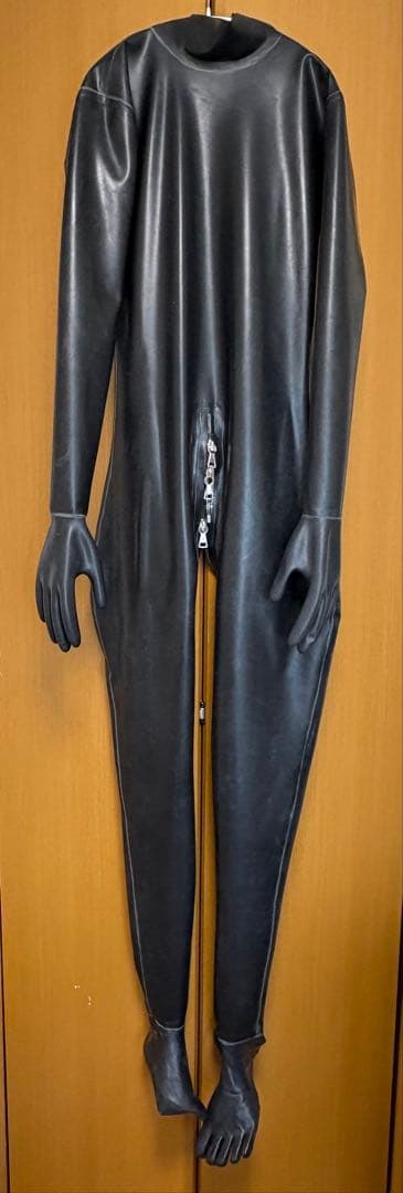 latex ラバースーツ　両性170