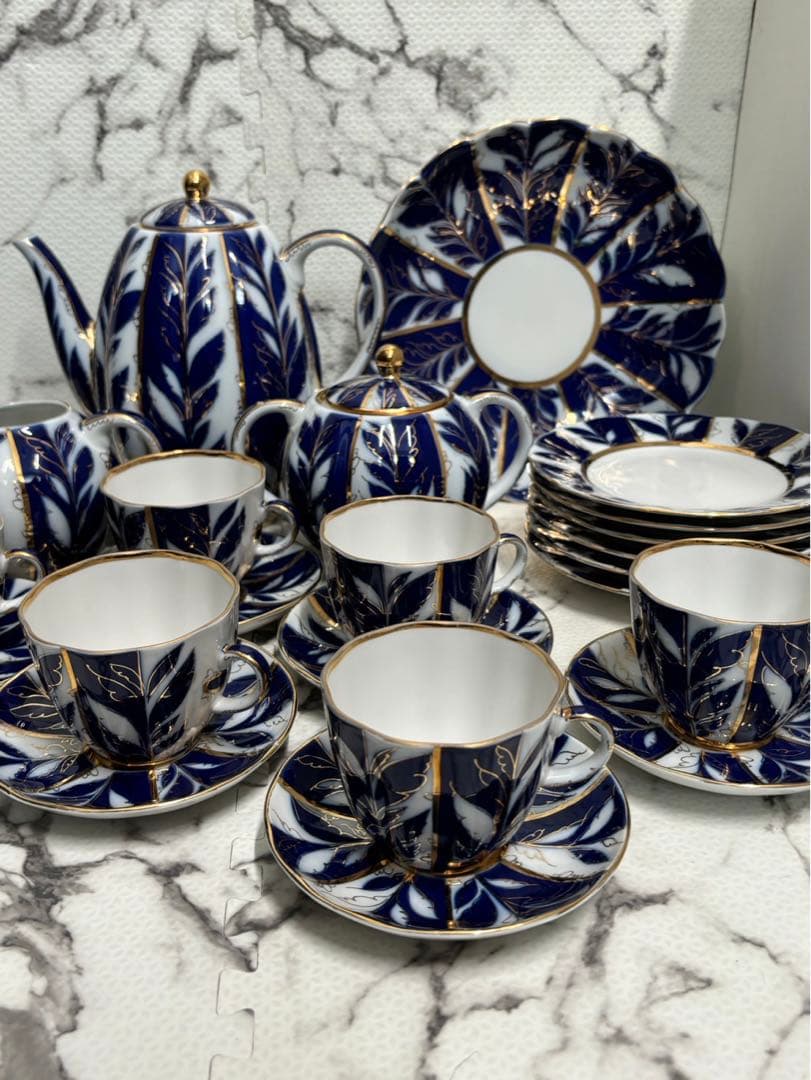 ロシア皇室御用達アンティークロモノーソフインペリアルポーセリン　ティーセット