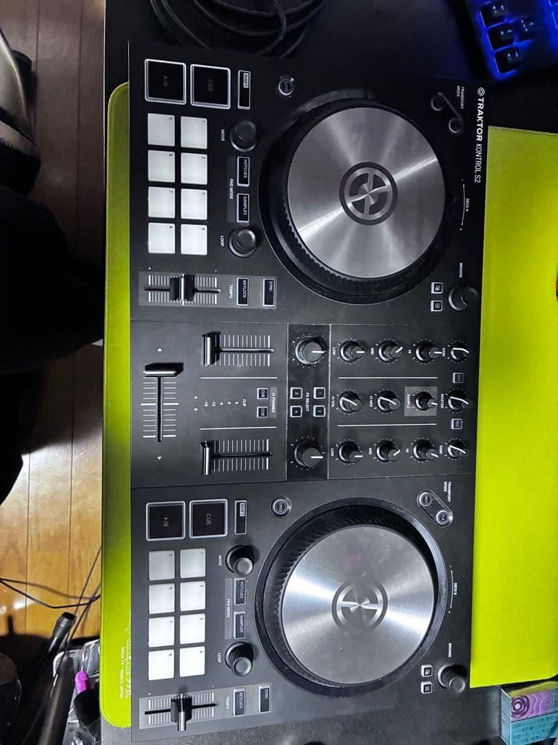 DJ機材 TRAKTOR KONTROL S2 mk2