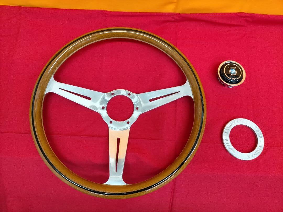 ナルディ36Φウッドステアリング ３点セット（中古品）送料込です。