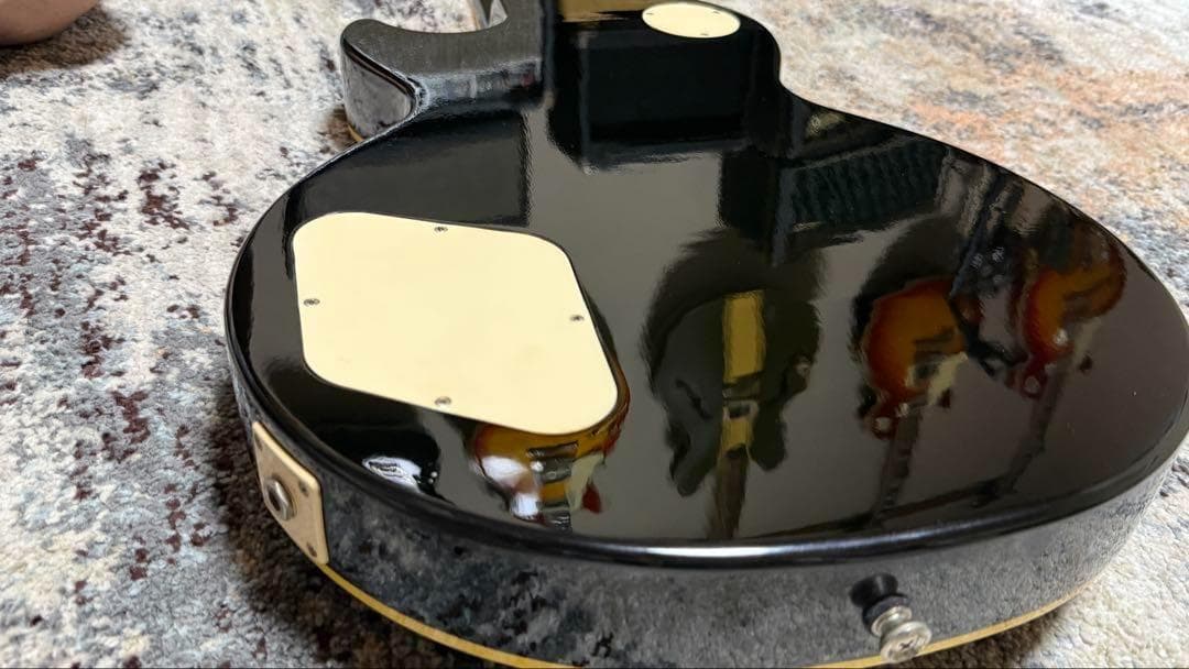 ギター Epiphone Les Paul Standard Tobacco Burst