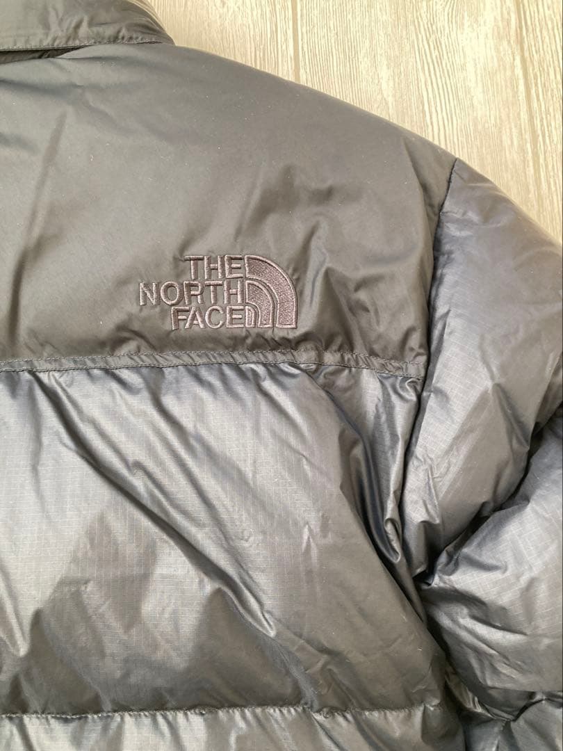 ノースフェイス　ヌプシダウンジャケット オールブラック 限定色　ND92531Ｒ