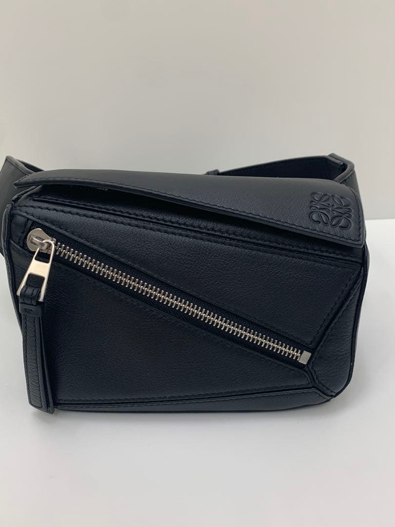 LOEWE パズル バムバッグ ミニ ブラック