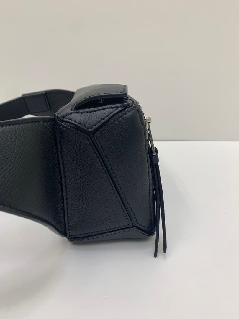 LOEWE パズル バムバッグ ミニ ブラック