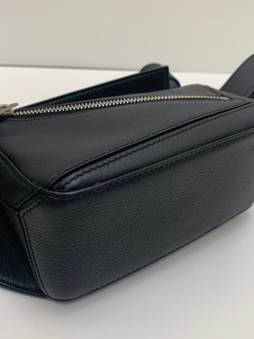 LOEWE パズル バムバッグ ミニ ブラック