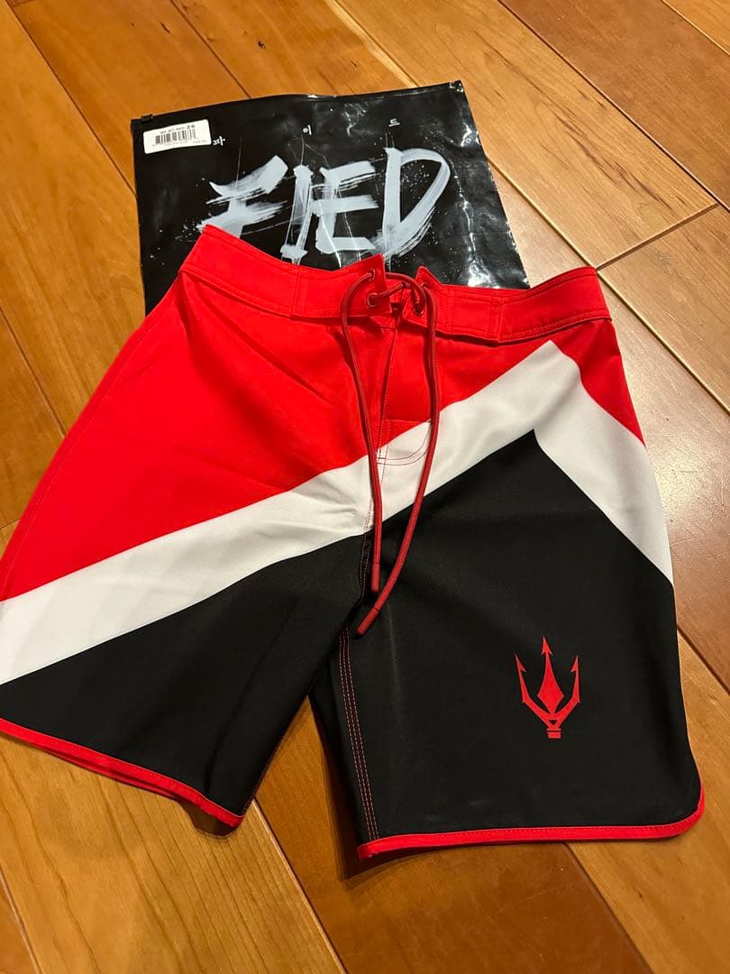 ファイドメンズフィジークサーフパンツ