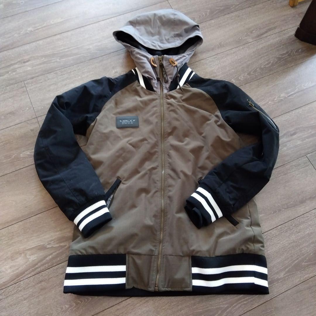 フェニックス　スノーボード　スキーウェア　防水防寒　高機能　GORE-TEX