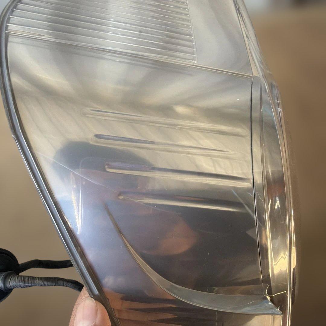 トヨタアクア NHP10 純正 左テールランプ