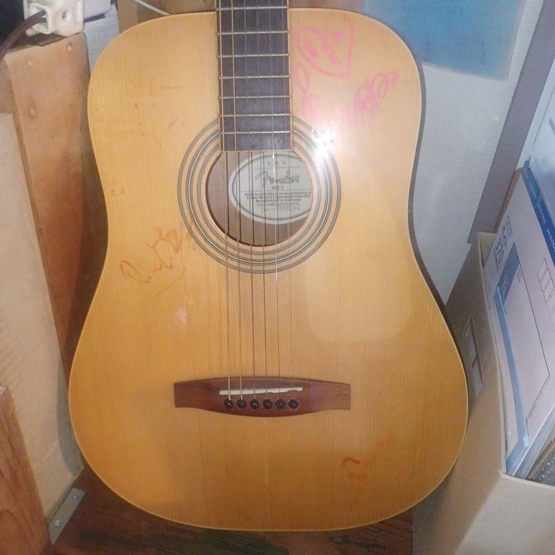 7*p様 Fenderミニアコースティックギター