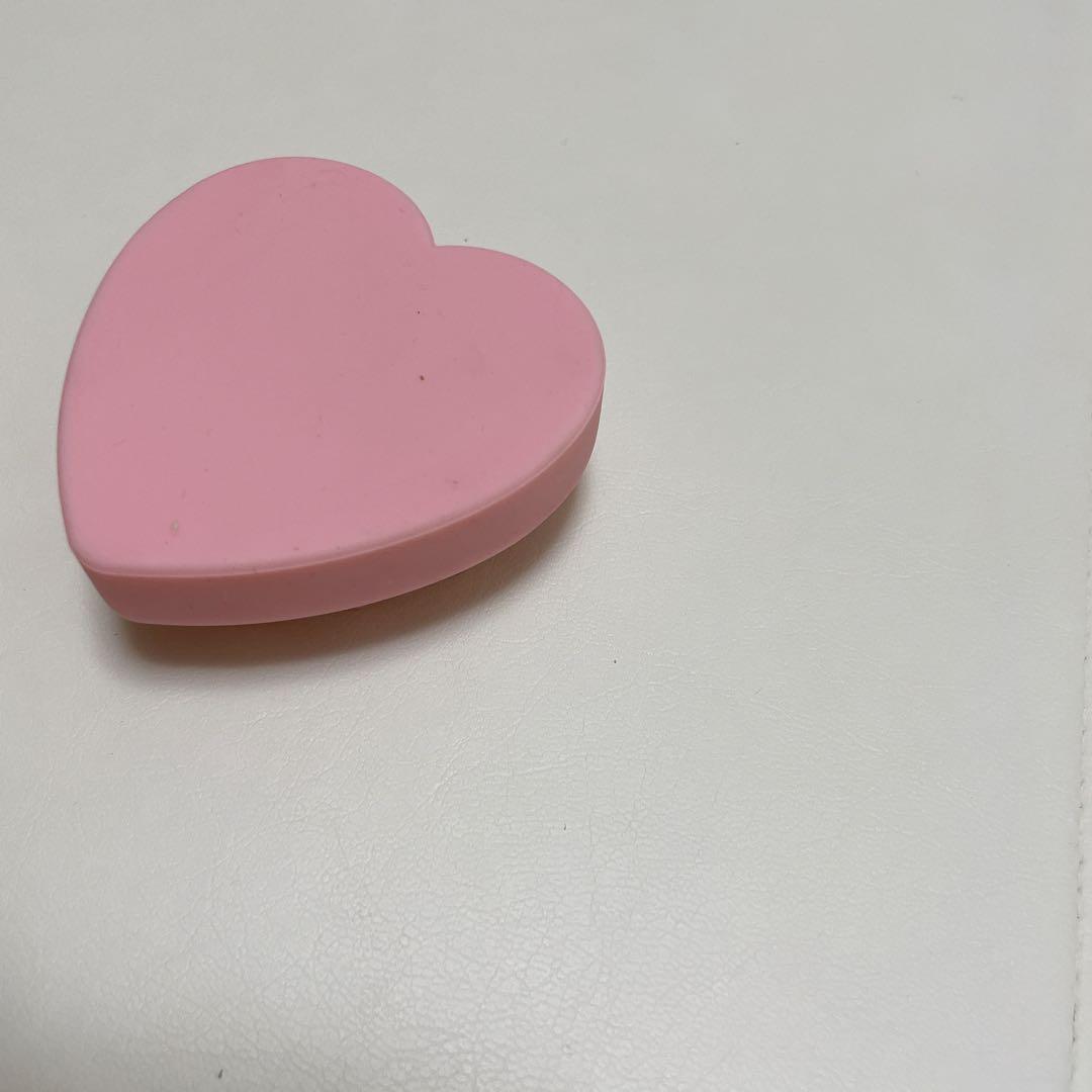 頭皮マッサージ スカルプブラシ ハート形状 ピンク