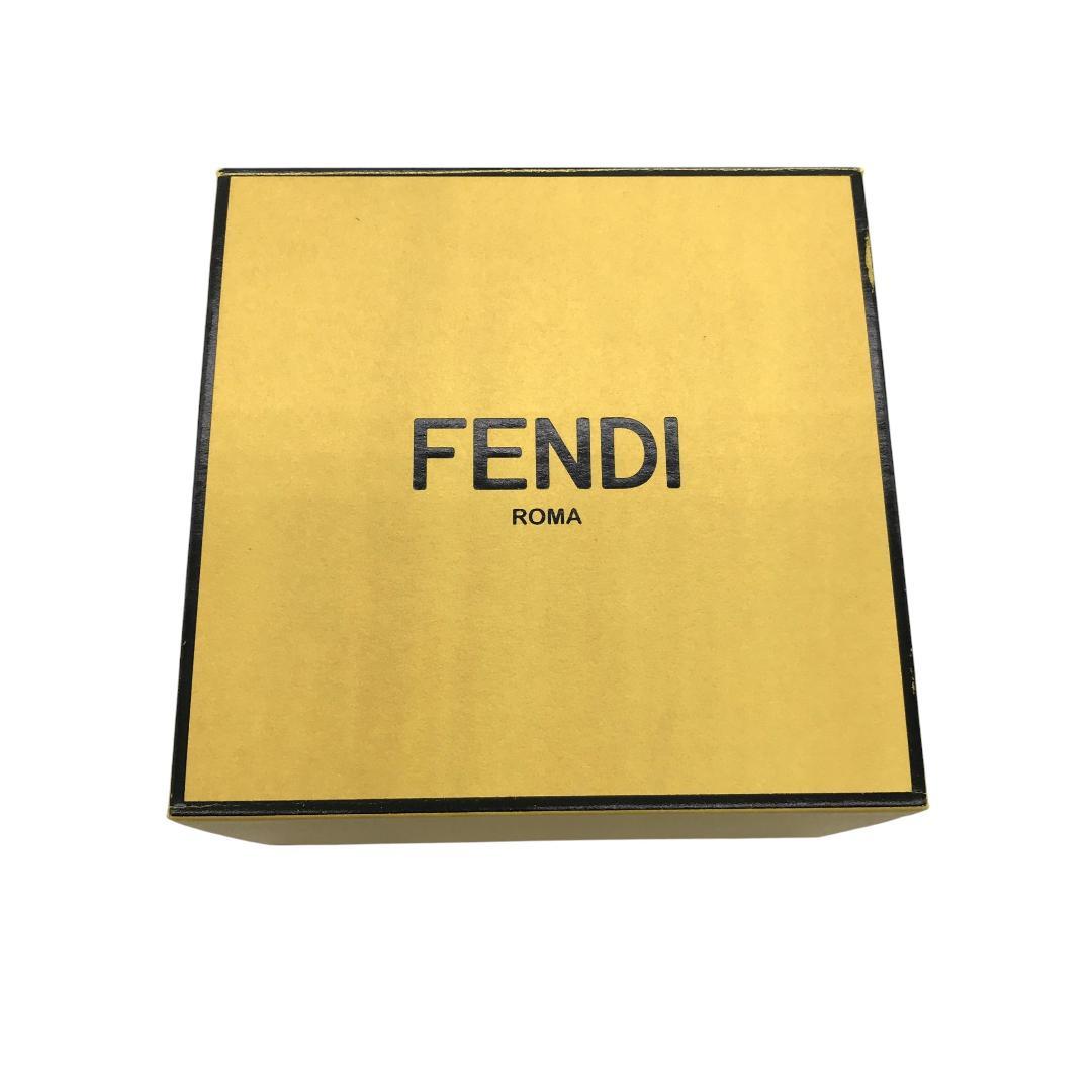 【未使用級】FENDI フェンディ ブローチ フォーエバー FFロゴ