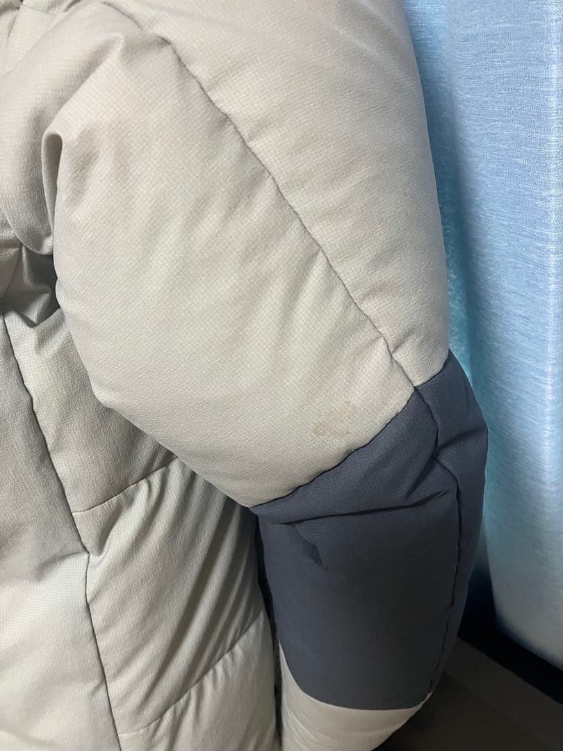 谷*ト様 ザノースフェイスバルトロライトジャケット グレーS