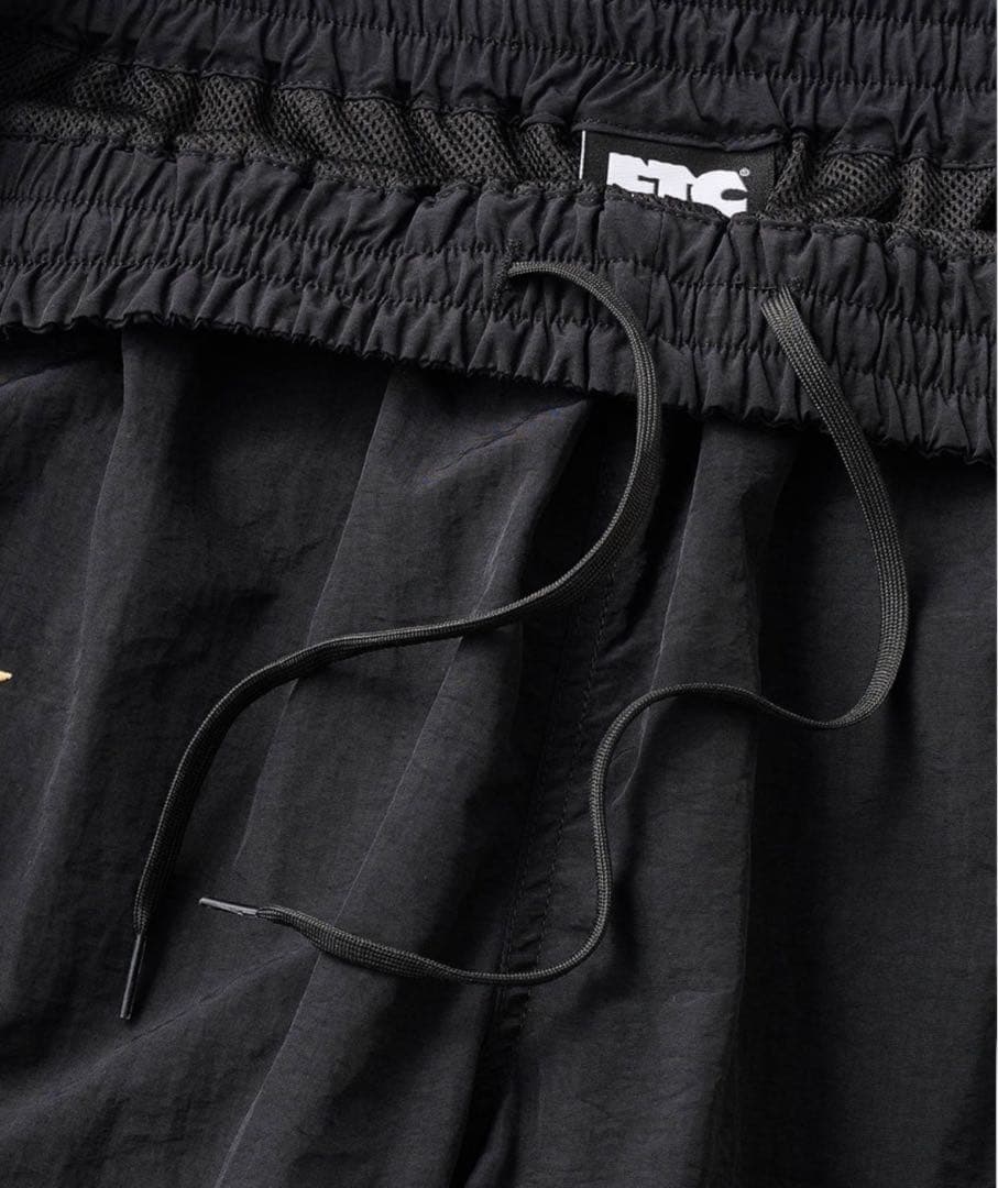 FTC ナイロントラックパンツ (L)