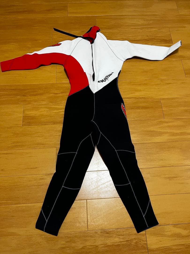 ウェットスーツ 長袖フルスーツ　ダイビング