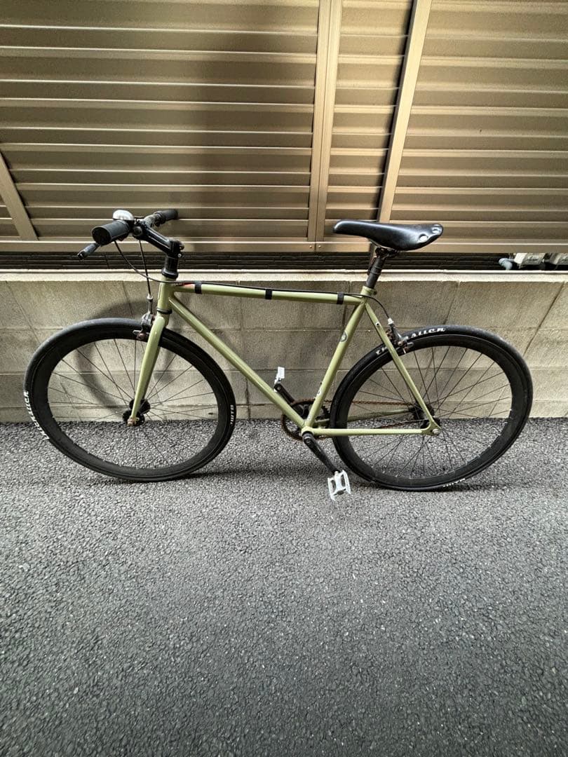 Fuji ピストバイク　ABUSチェーン