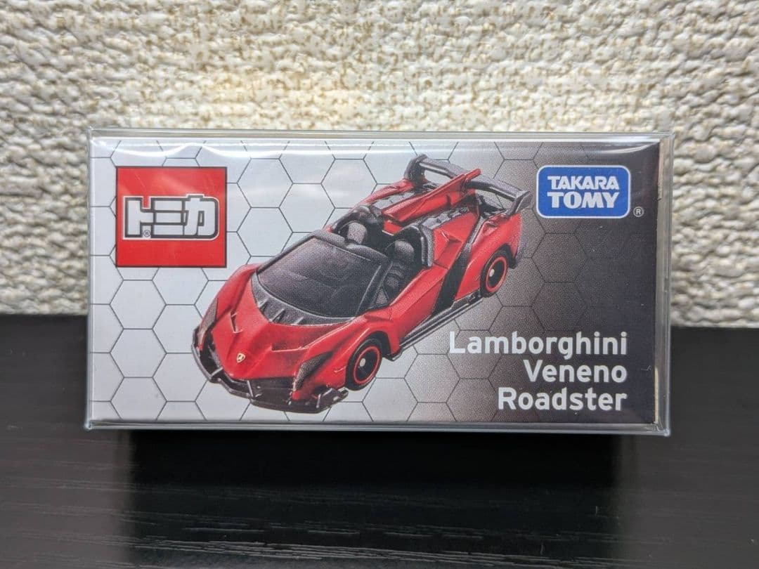 トミカ Lamborghini Veneno Roadster　新品未開封