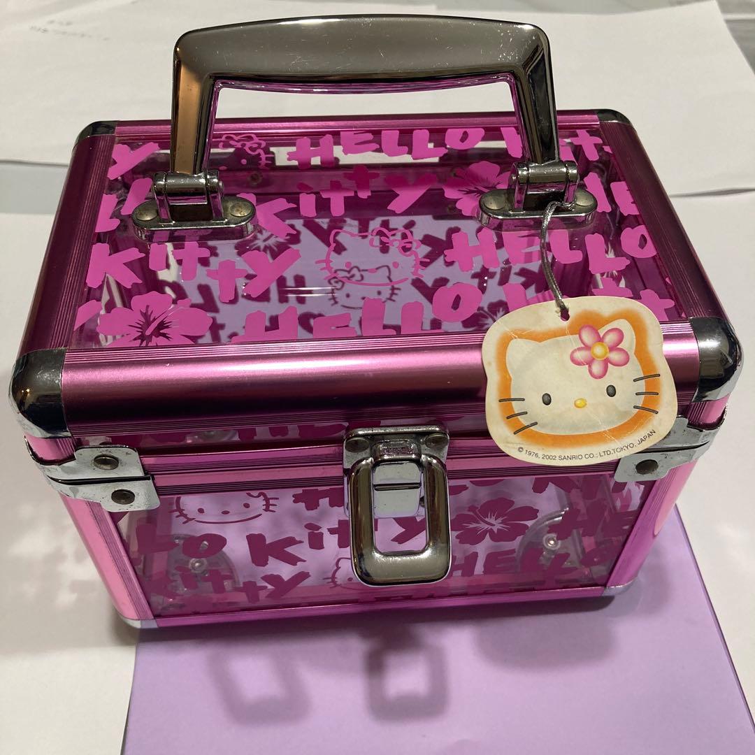 希少　ハローキティ 小型ボックス 平成レトロ　日本限定2002年製　超レア