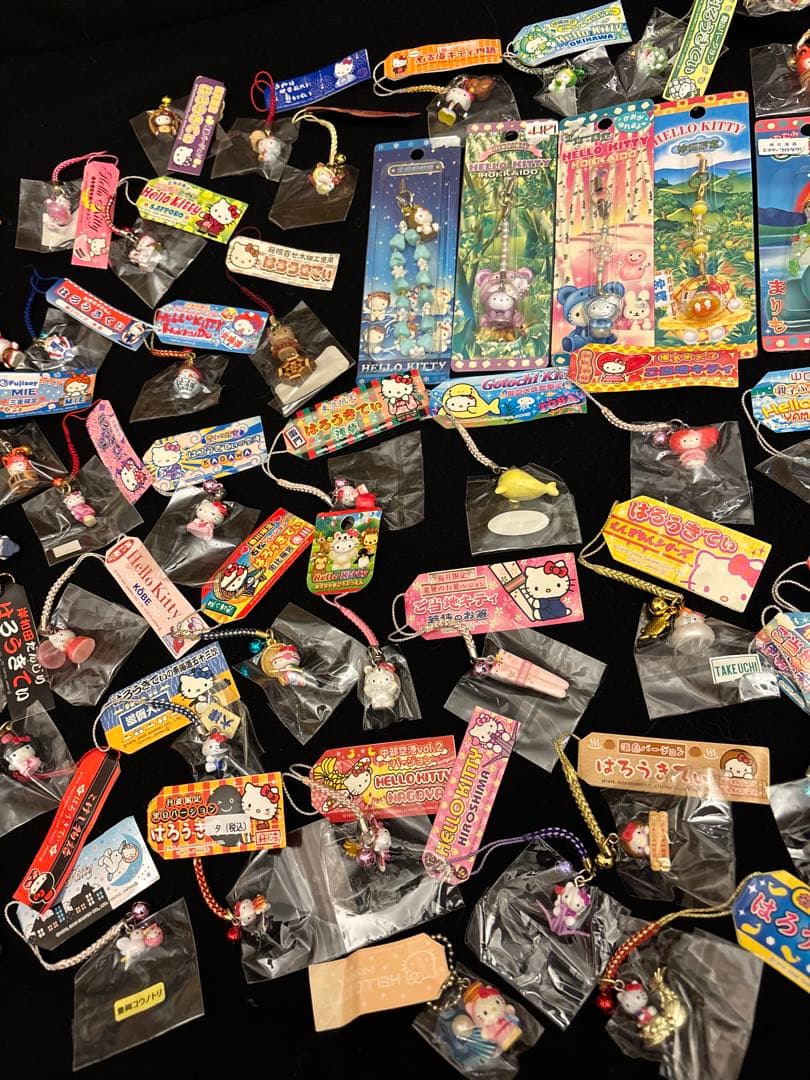 【レア】ご当地 ハロー　キティ　根付け　ストラップ　限定　廃盤品 Sanrio