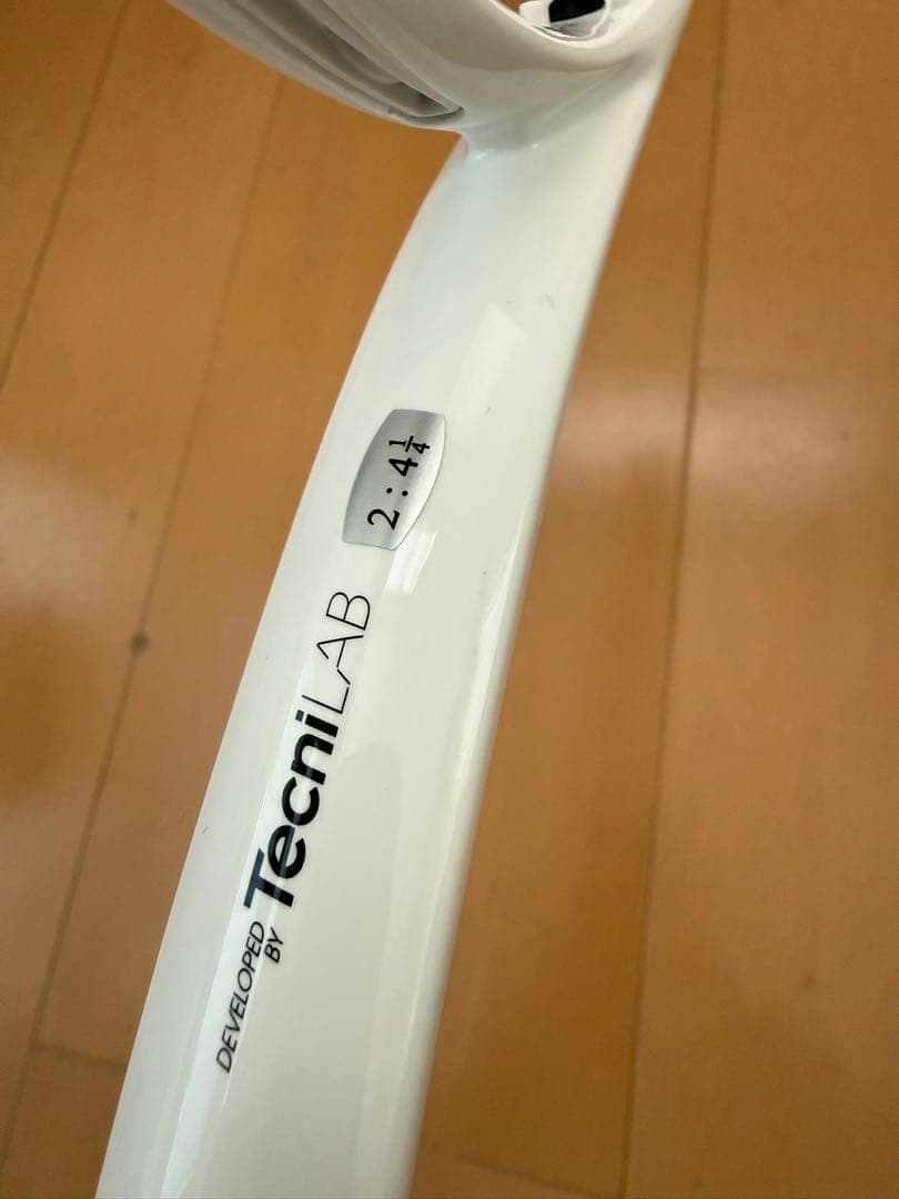 2025年モデル テクニファイバー T-FIGHT 300 グリップ2 美品