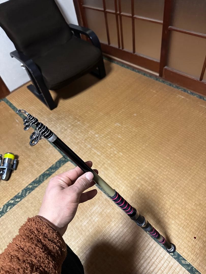 鮎竿 スパイラルガイド 黒赤ストライプ