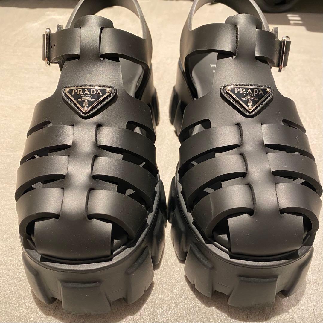 1度着用 美品 プラダ モノリス ラバー サンダル 38 PRADA