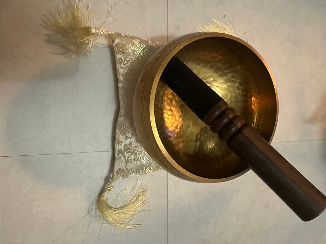 シンギングボウルとマレット