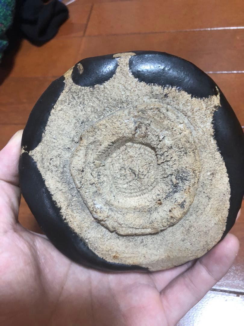 古瀬戸　茶碗　引出黒