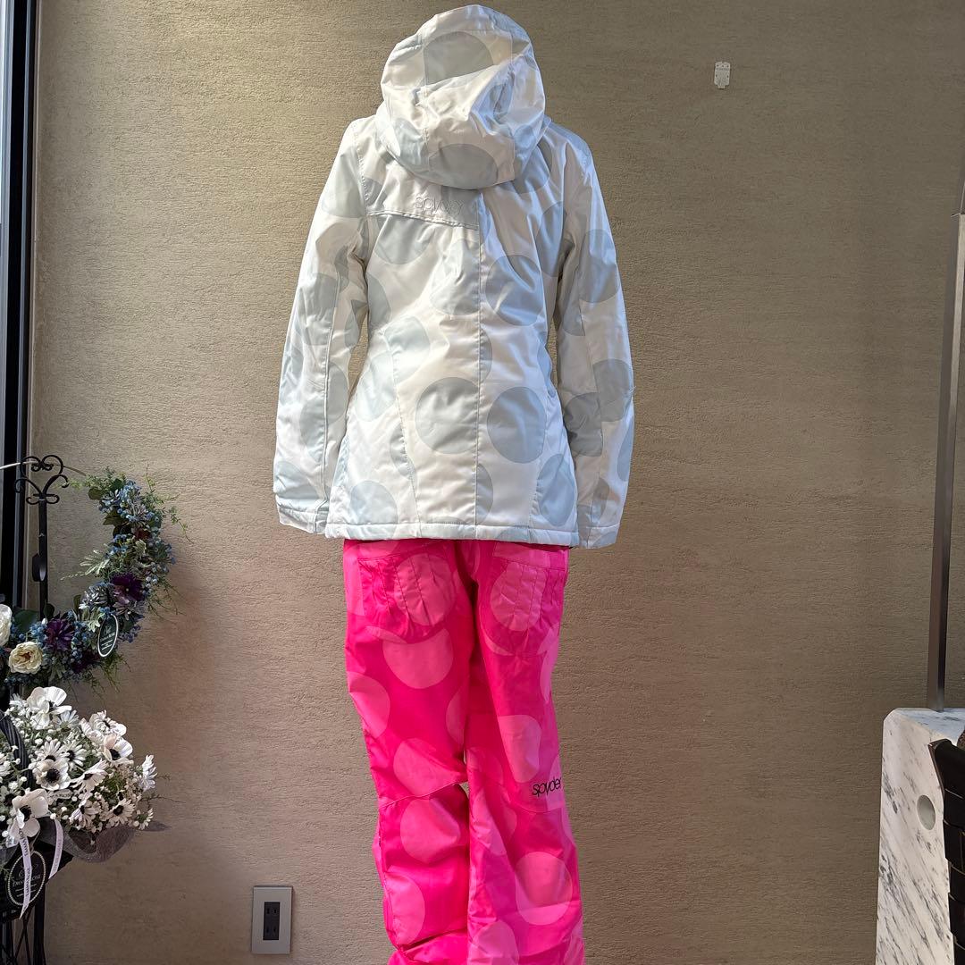 Spyder スキーウェア　白　ピンク 　Mサイズ　水玉　可愛い