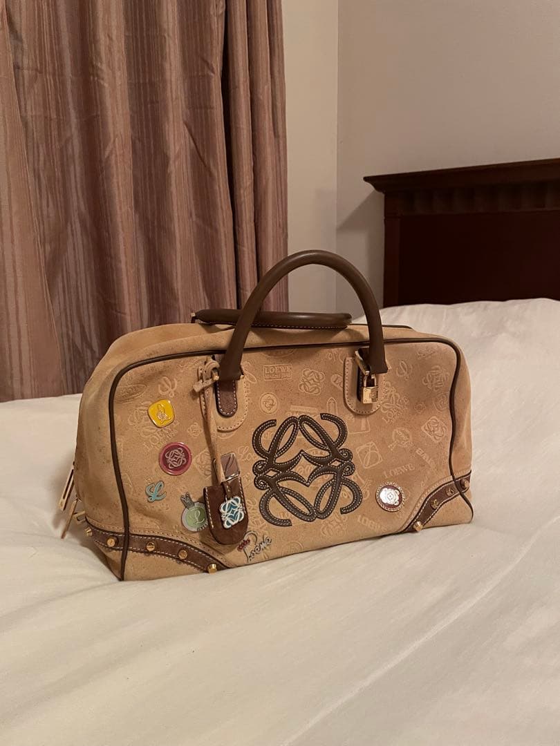 【早い者勝ち】Loewe ロゴ刺繍 ベージュ バッグ