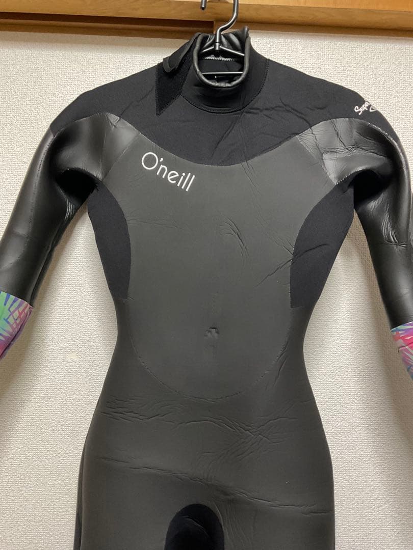 O'NEILL　オニール　裏起毛　Mサイズ　5/3mmセミドライ　レディース