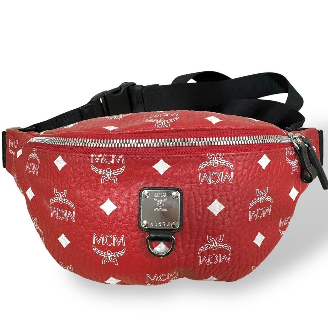 エムシーエム　ウエストポーチ　ボディバッグ　レッド　斜め掛け　2way　総柄