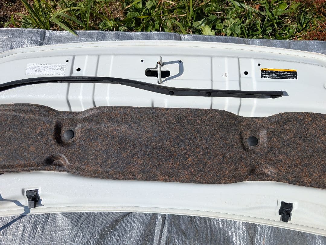 まめ　ヴェルファイア20系後期ボンネットフード/純正 白070 ホワイト