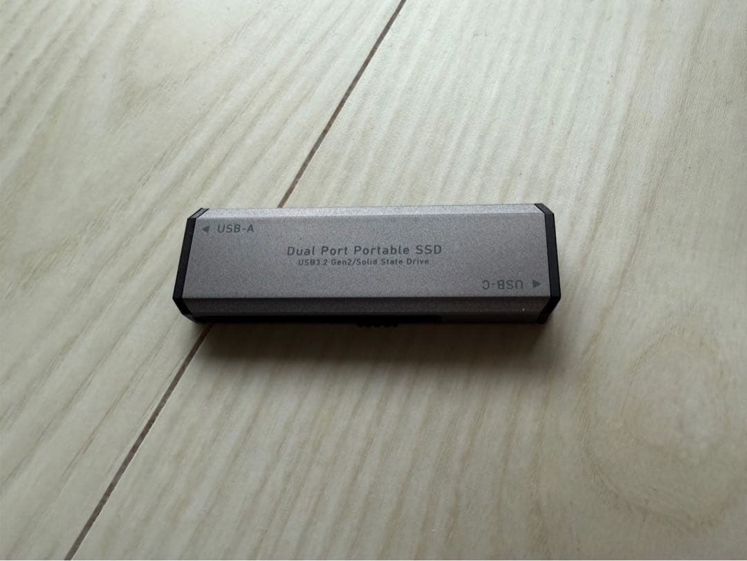 ロジテック SSD 外付け