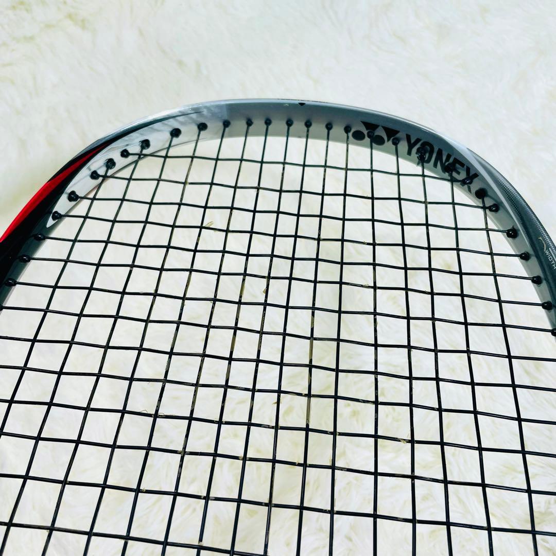 美品　YONEX NEXIGA 70V LIMITED EDISION