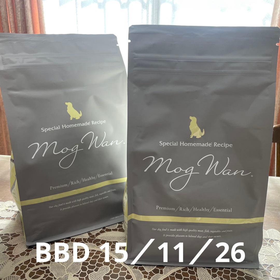 ☆モグワン☆ドッグフード　【チキン&サーモン】1.8kg✖️2