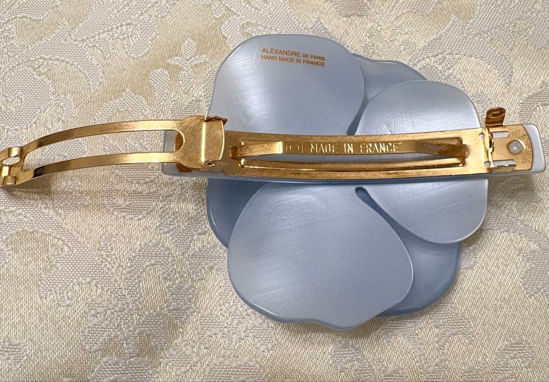 【★那菜】美品✨アレクサンドルドゥパリ カメリアバレッタ アイスブルー