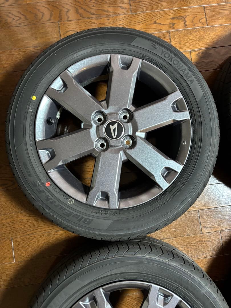 タフト　純正タイヤ・ホイルセット　未使用品