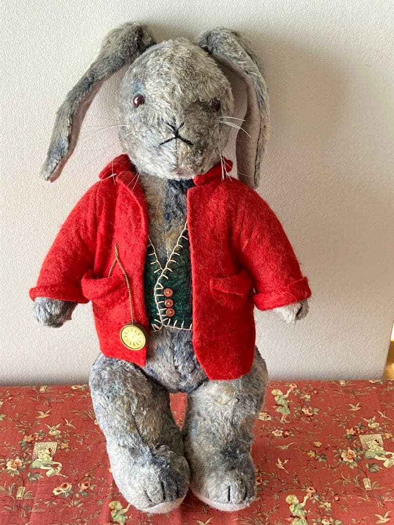 ナオミライト　不思議の国のアリスうさぎ　作家物テディベア