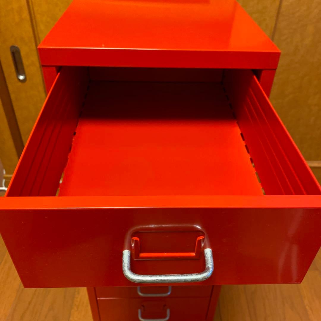 IKEA ヘルメル引き出しユニット　キャスター付き　レッド　キャビネット