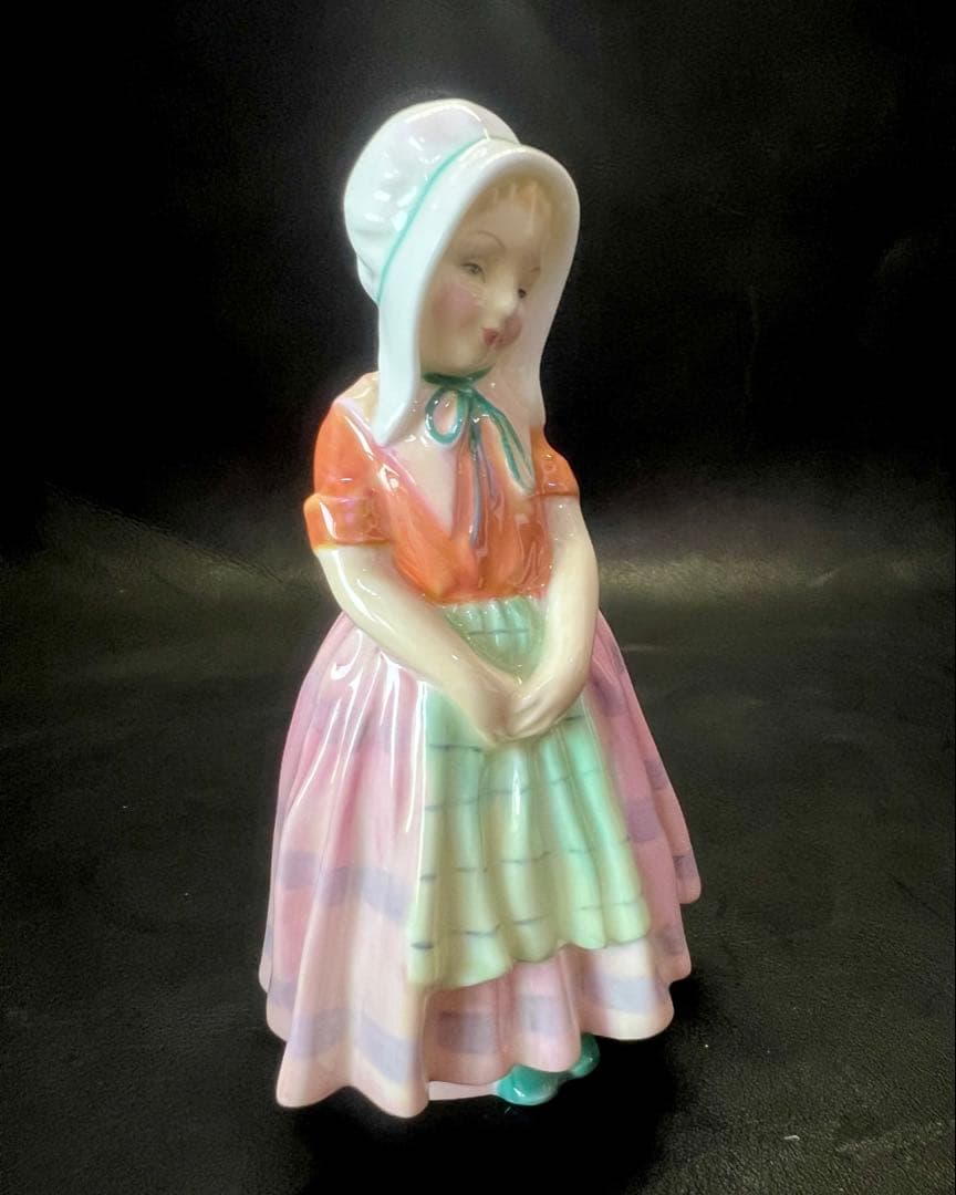 少女の陶器フィギュア アンティーク風