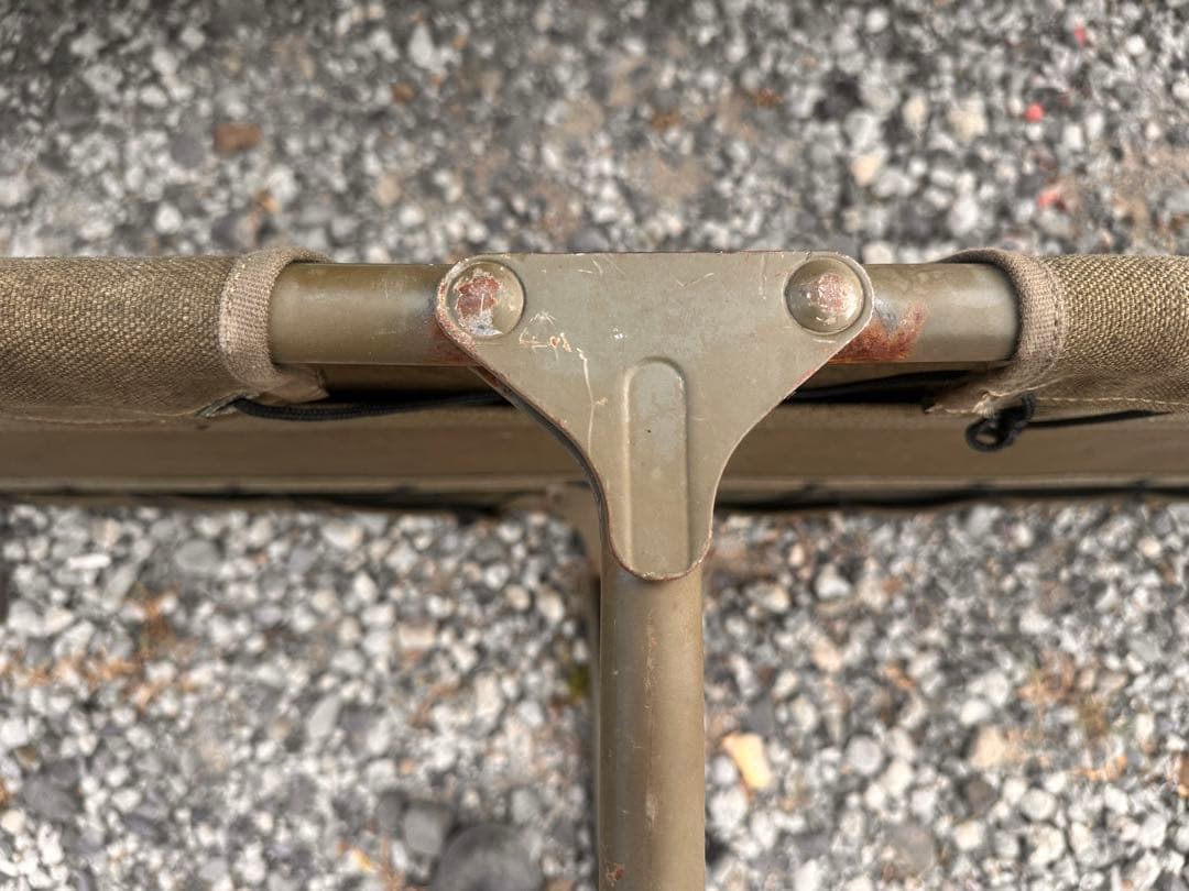 希少！　フランス軍放出品　折りたたみベッド　軍用ベッド