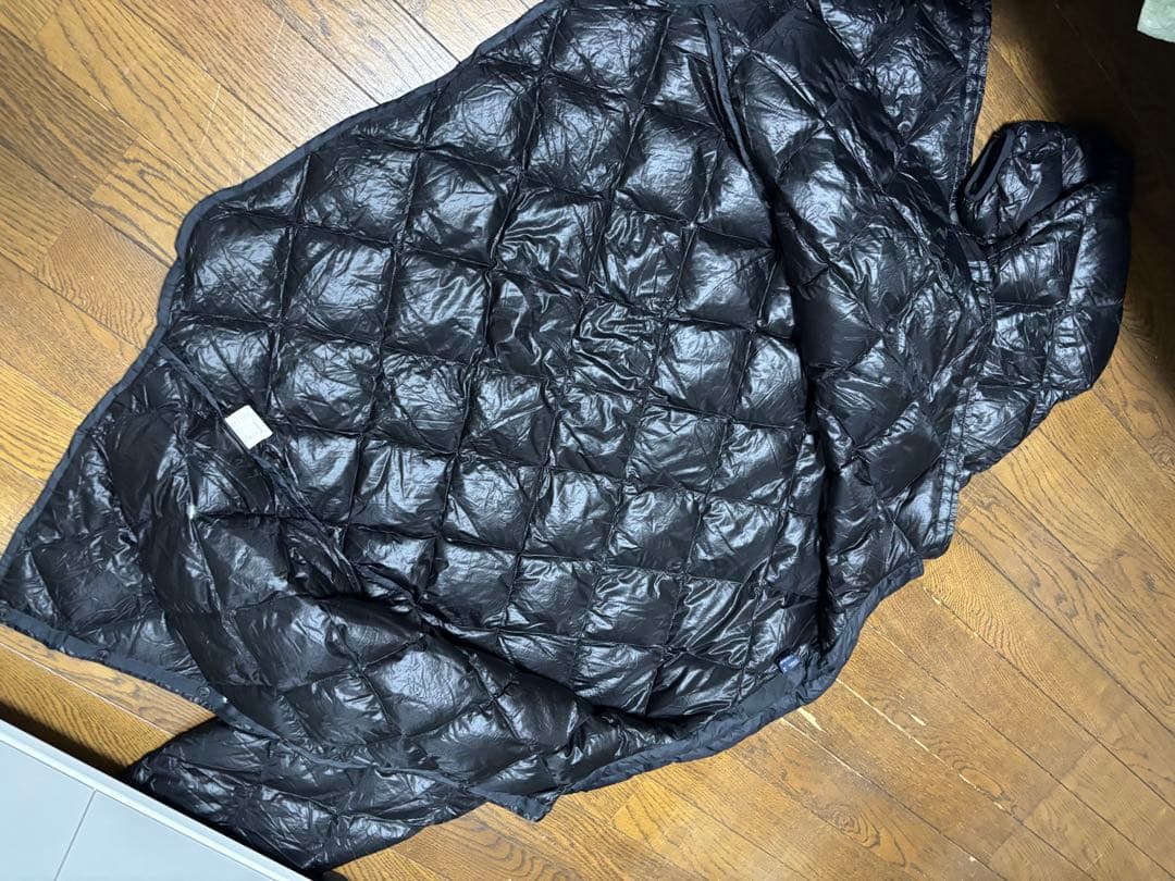 Y*様 モンベルダウンパンツ、ダウンジャケットサイズＬ、発送は60サイズです。