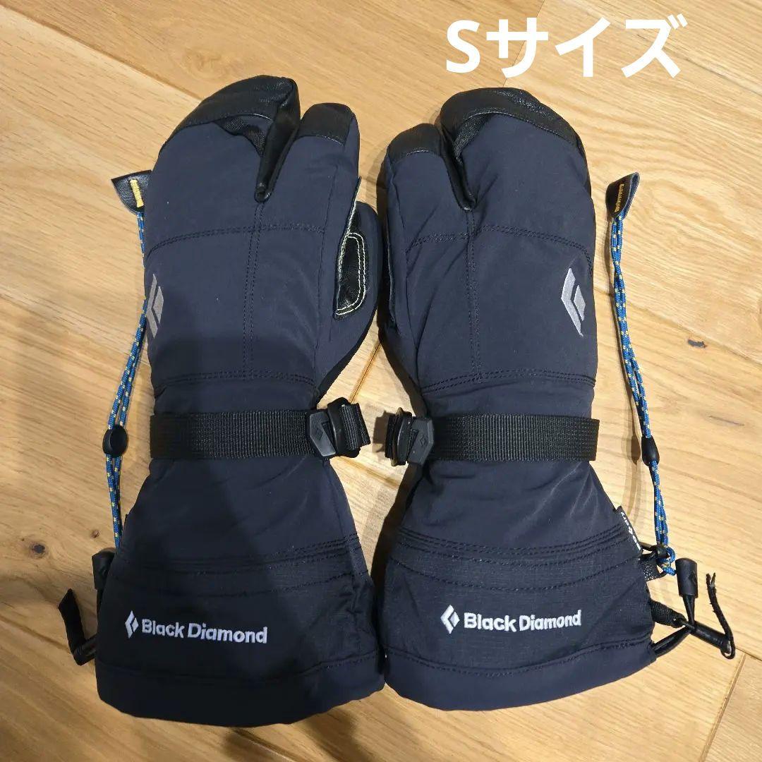  ソロイストフィンガーSサイズ　モンベルのリーシュ付き