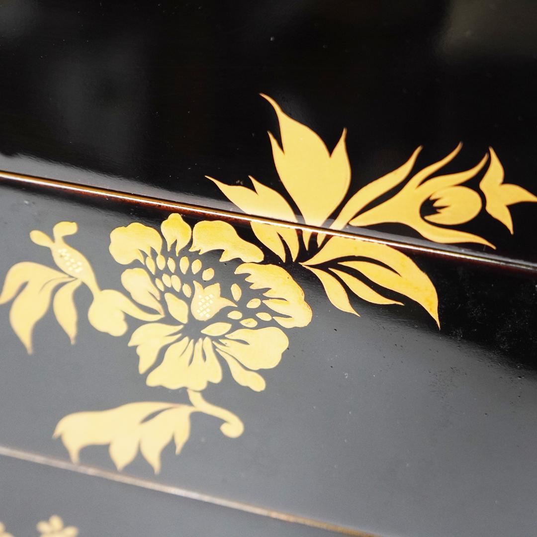 漆 蒔絵 重箱 五段 蓋2枚付き 松竹梅 縁起物 収納箱 付属 黒