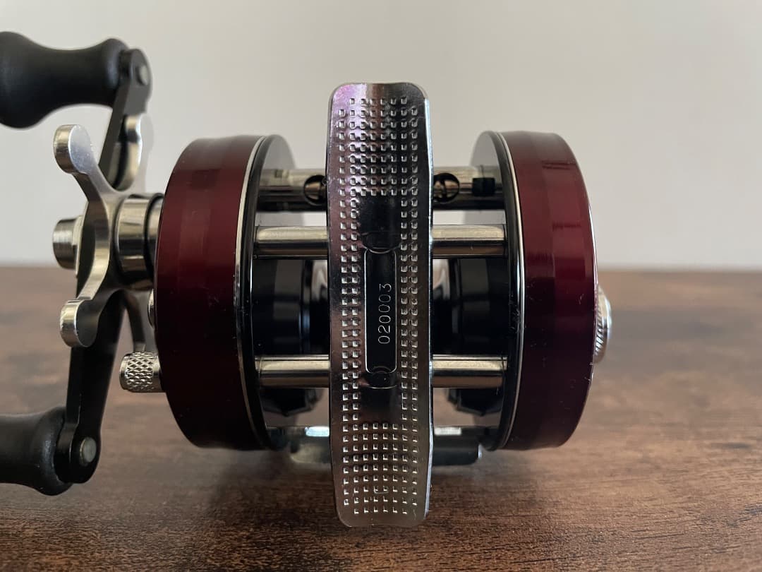 ABU Ambassadeur 2500C アブ アンバサダー バーガンディ