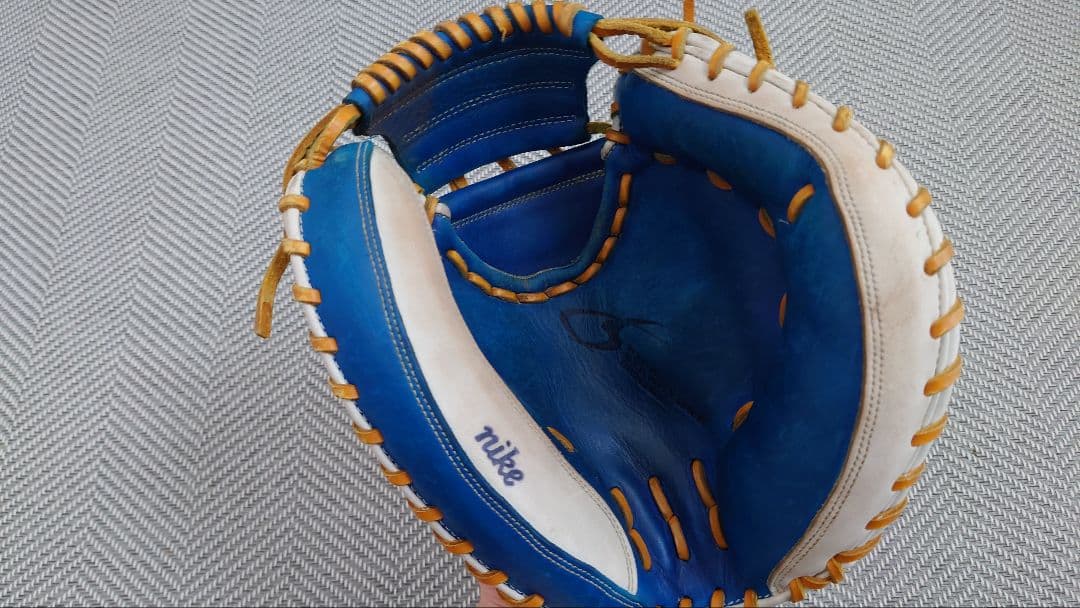 Nike キャッチャーミット　軟式用　青/白