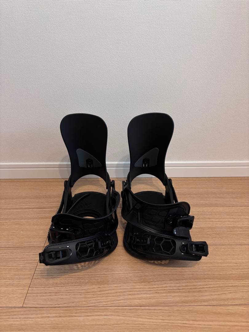 【yr】UNION スノーボードビンディング ブラック　Mサイズ