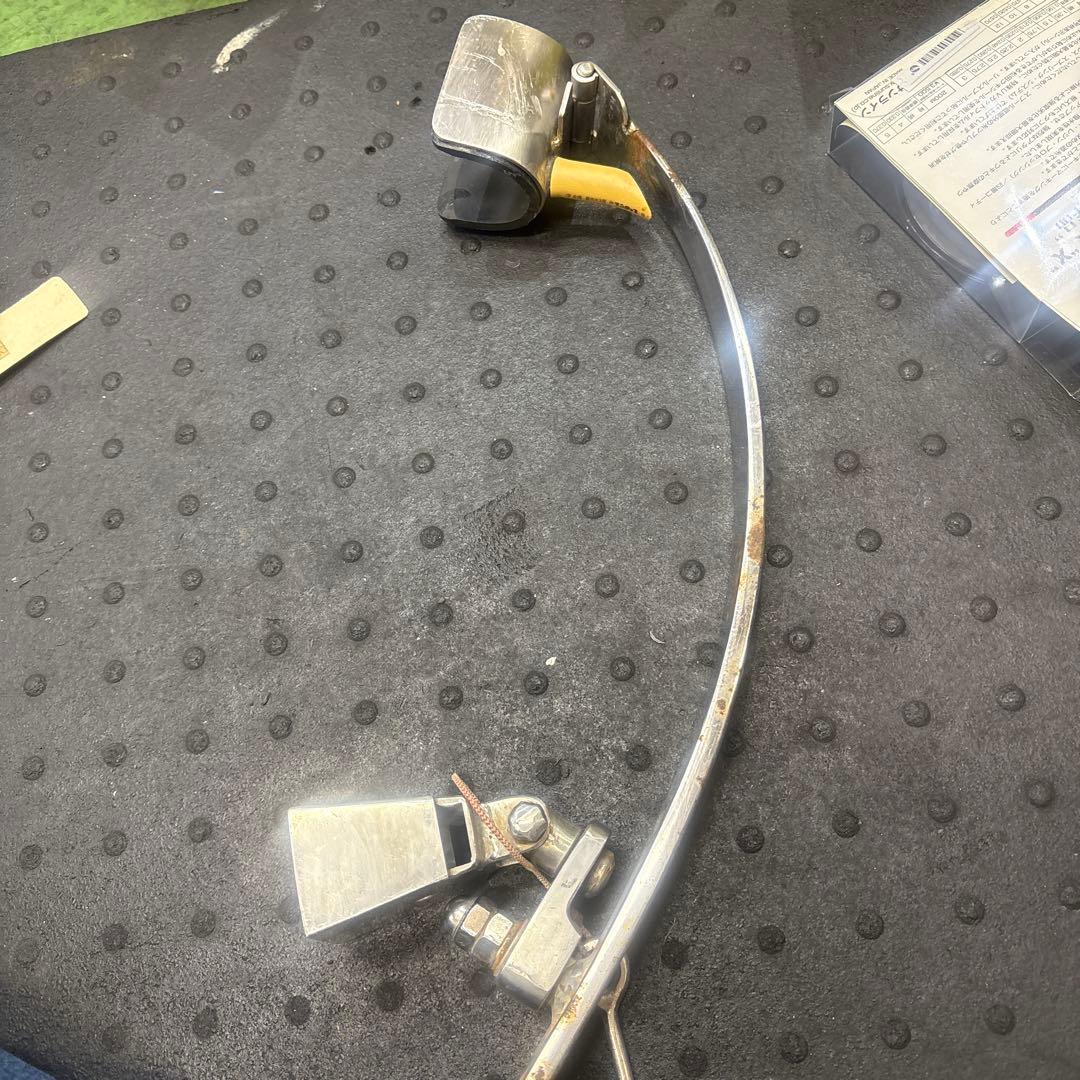 ダイヤフィッシング　　竿受け