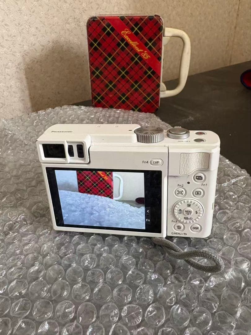 美品Panasonic Lumix ホワイト デジタルカメラ動作確認